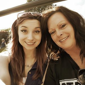 Meet your Posher, Dawn